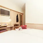 Le Petit Charme-Inn